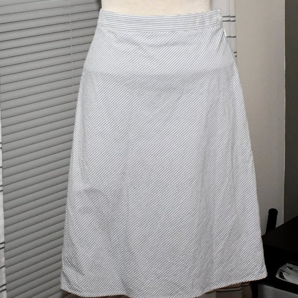 Ann Taylor Pinstriped A-line Skirt US8P - Picture 1 of 4